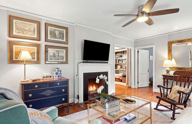 Adorable 3BR/2BA house in Edgewood/Homewood Gallery 4