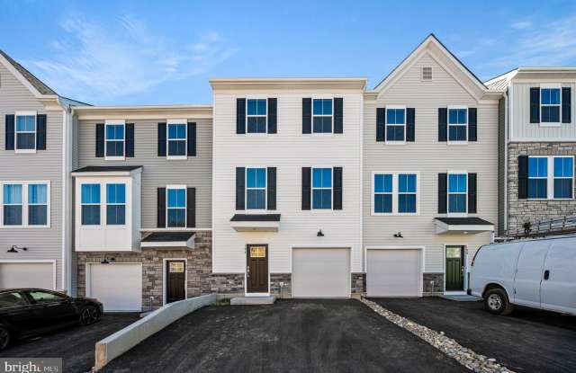 106 ABRAMO VICTOR Drive photos photos