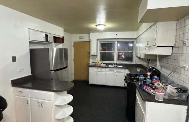 7528 North Claremont Ave. photos photos