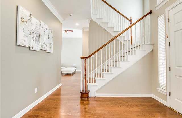 8012 Ashby Court Gallery 4