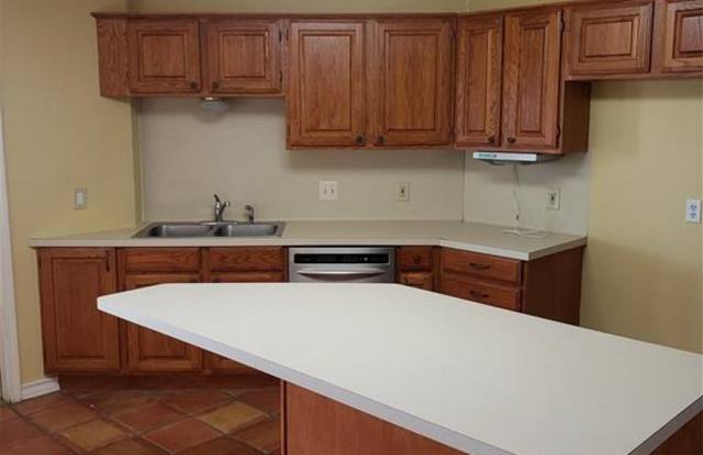 5137 Queens Ct Gallery 4