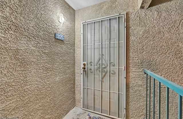 5131 LINDELL Road Gallery 3