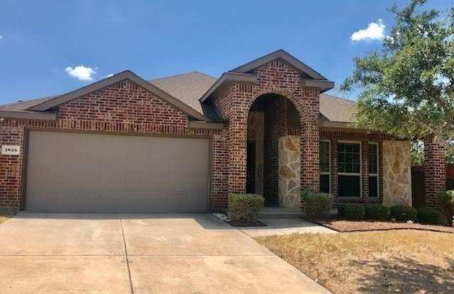 1825 Birch Wood Road photos photos