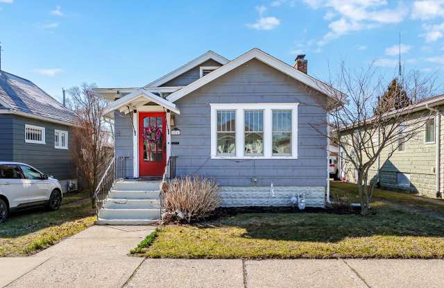 Charming 2-Bedroom Home for Rent in the Heart of St. Joseph photos photos