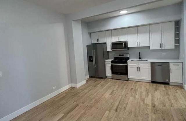 932 N Richmond St photos photos