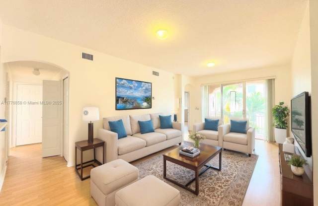 6720 NW 114th Ave - 6720 Northwest 114th Avenue, Doral, FL 33178 6720 NW 114th Ave - 6720 Northwest 114th Avenue, Doral, FL 33178