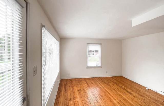 330 N Roosevelt Street Gallery 2