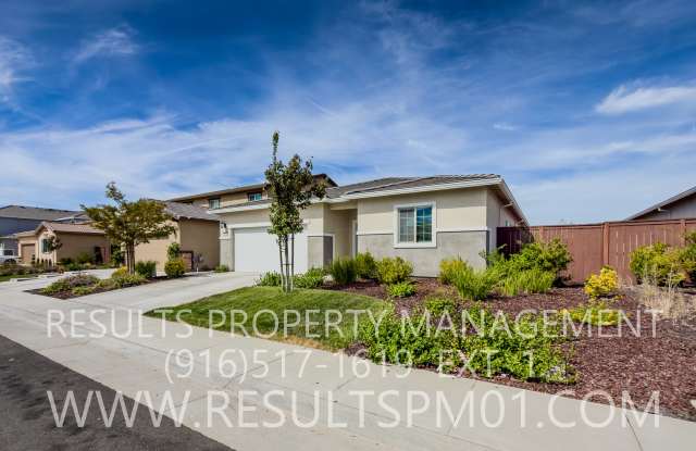Gorgeous 4 Abedroom West Roseville Home photos photos