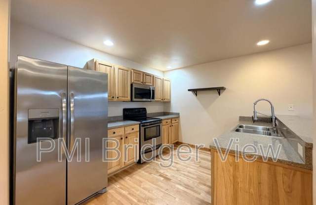 3147 Cattail Street Gallery 3