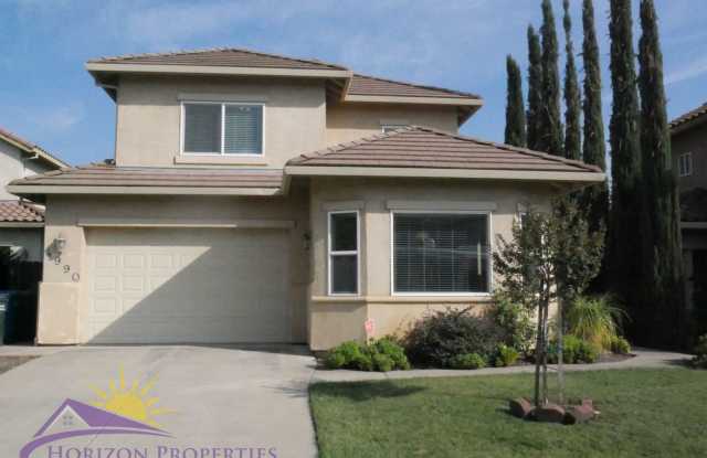 Bright 3 Bed 2.5 Bath 1,840 Sq. Ft. Fair Oaks Home photos photos