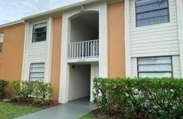 12620 Kenwood Lane Gallery 1