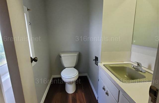 $1299 - 3 bed 2 bath - Single Family Home Gallery 3