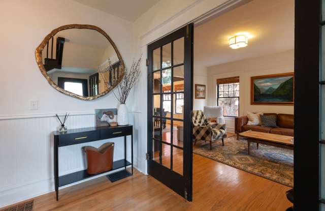 Beautiful Bygone Era Gallery 3