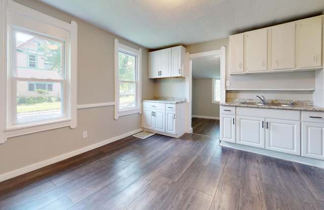 Clark/Fulton - 4 bed/1 bath - Single Family Home photos photos