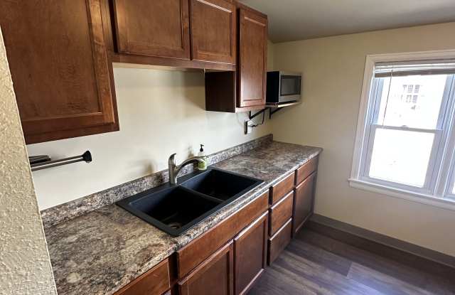 9226 W National Ave photos photos