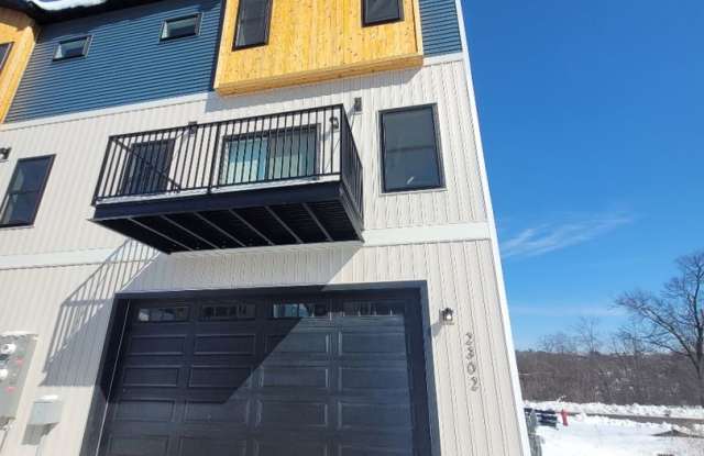 Cannery Crossing #2 photos photos