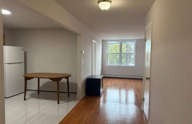 7-13 Fair Lawn 1 - 7-13 Fair Lawn Avenue, Fair Lawn, NJ 07410