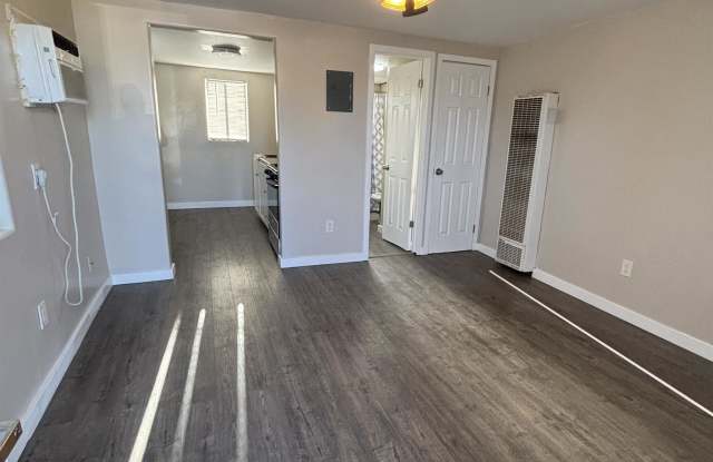 304 Clyde Street - A photos photos
