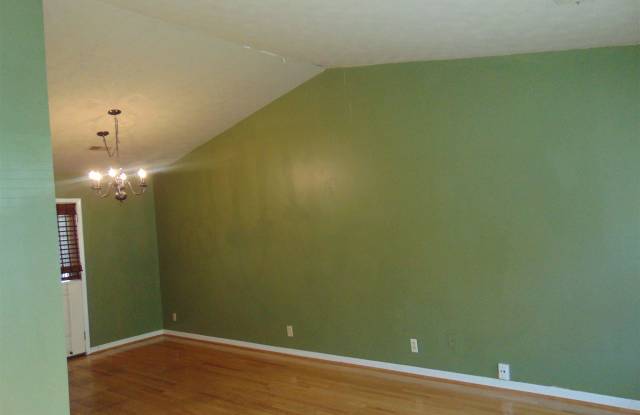 247 Independence Dr Gallery 2