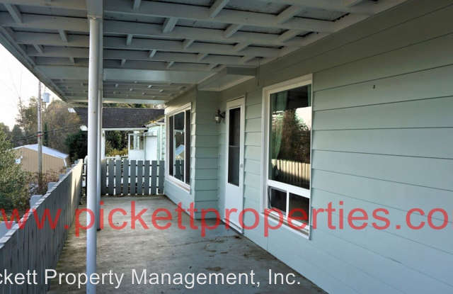 1906 A Wycoff Ave - 1906 N Wycoff Ave, Bremerton, WA 98312
