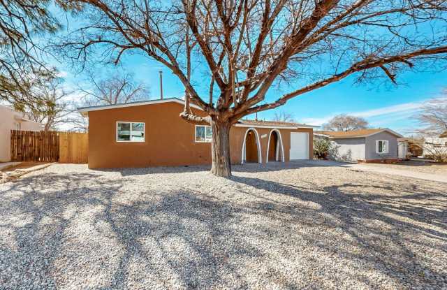 NE HEIGHTS 3/Bd 1/34/Ba 1/Cg photos photos