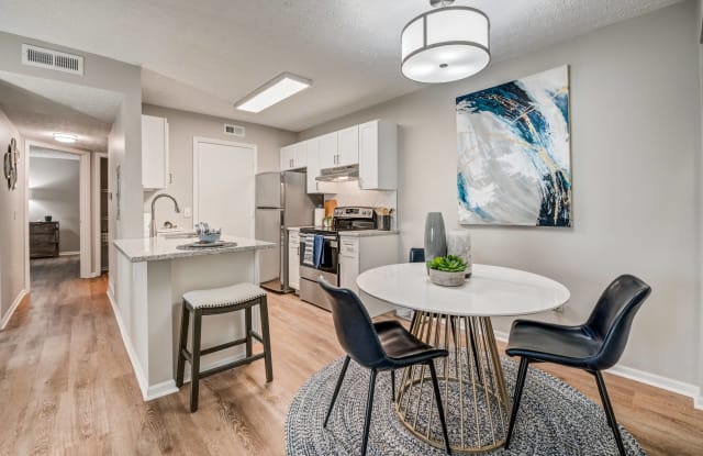 Collier Park Apartments Gallery 1