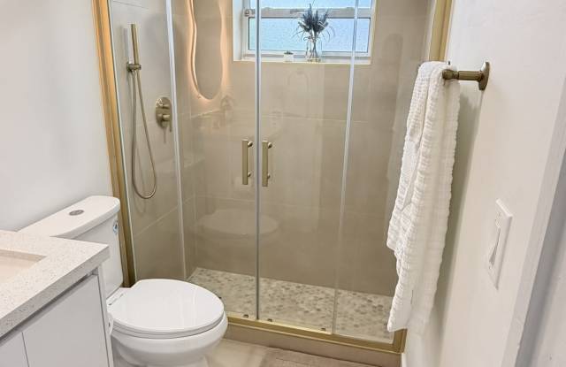 1699 Braeburn Place Gallery 2