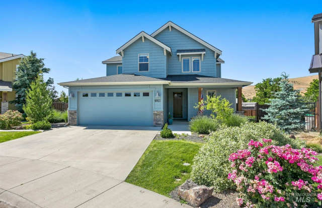 Stunning Modern Home Near NE Foothills | Mountain Views | Designer Finishes photos photos