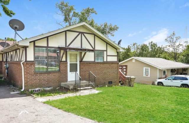 3315 Walton Lane Gallery 2