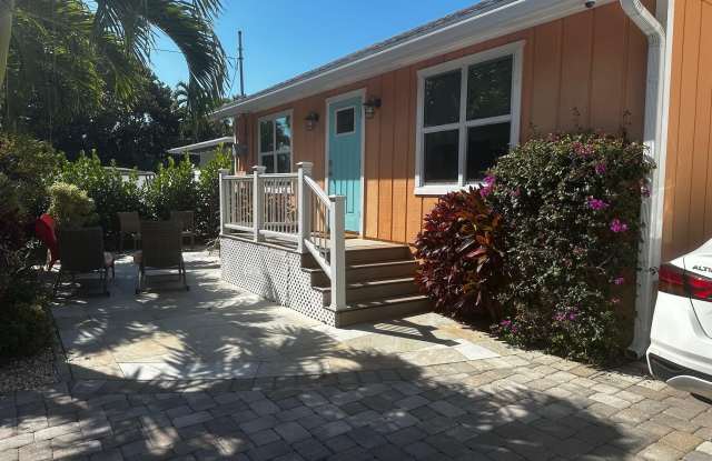 323 NE 7th Avenue unit: B photos photos