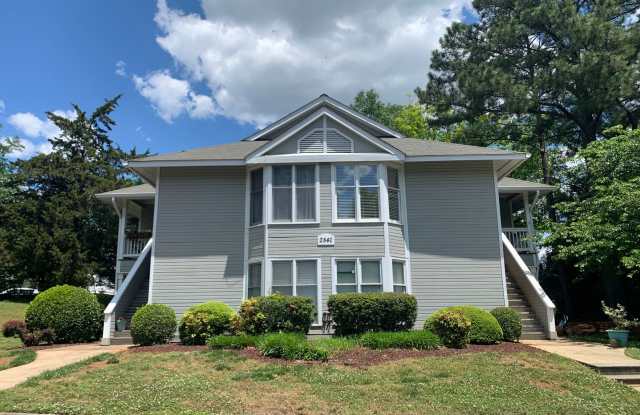 2 Bed | 2 Bath Condo In Raleigh with Large Balcony - 2840 Edridge Court, Raleigh, NC 27607 2 Bed | 2 Bath Condo In Raleigh with Large Balcony - 2840 Edridge Court, Raleigh, NC 27607