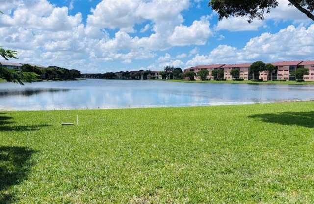 13800 SW 5th Ct photos photos
