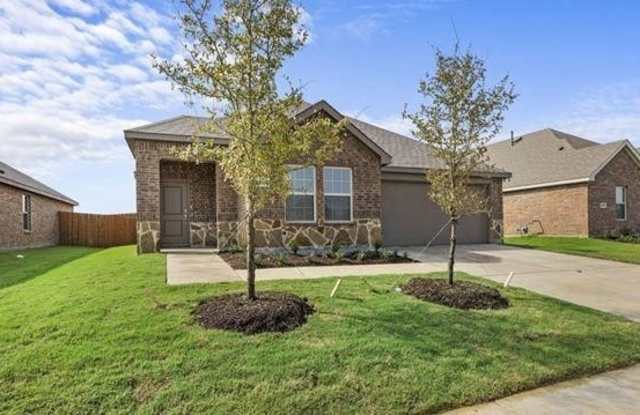 4028 Savoy Way photos photos