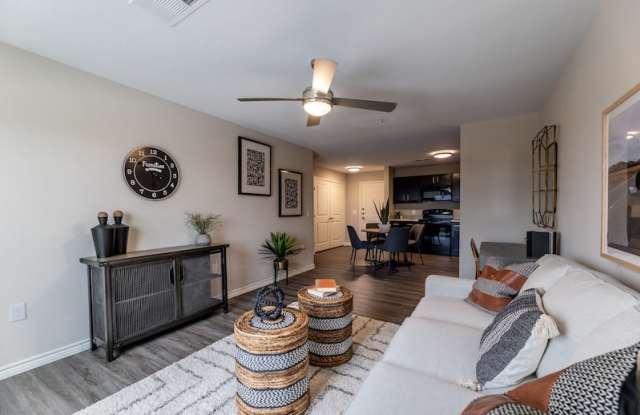 Commons at Manor 55+- Senior and Affordable Housing Gallery 4