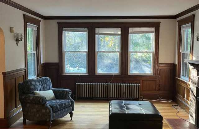 31 Greycliff Rd. Gallery 2