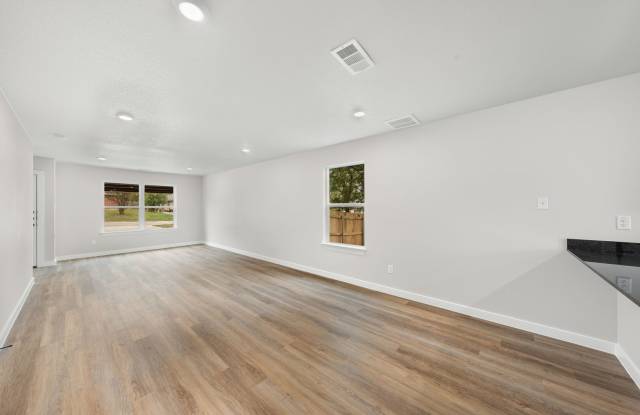 Brand New, Modern, and Ready for You in Temple, TX! Gallery 4