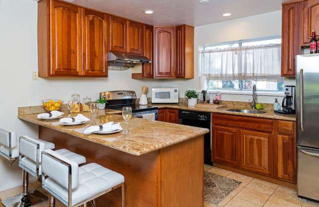 190 East Okeefe Street - 1, #7 Gallery 3