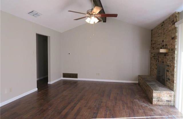 6432 Melinda Court Gallery 2