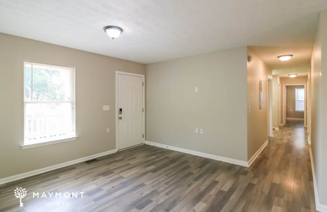 2087 Lakewood Trail Southeast Gallery 3