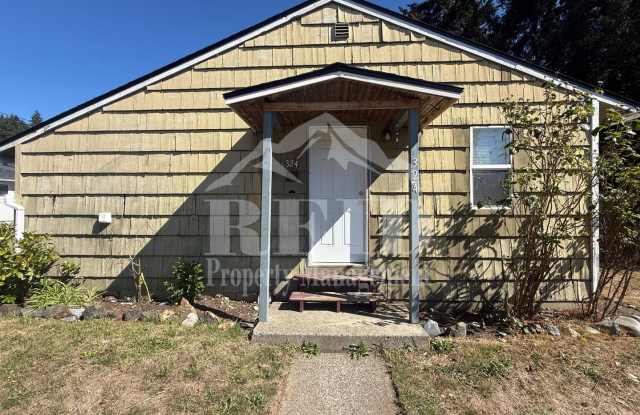 3 bedroom, 1 bathroom Bremerton Duplex Gallery 3