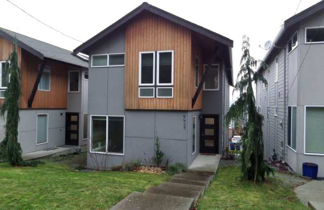 Immaculate and LARGE 4-Bedroom Home in Unbeatable Georgetown Location!! photos photos