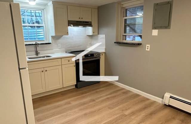 1BR w/ Heat & Hot Water Included Gallery 4