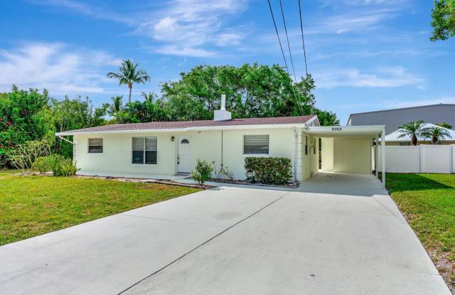 Beachside Bliss in Hobe Sound – Move-In Ready with Room to Roam! photos photos