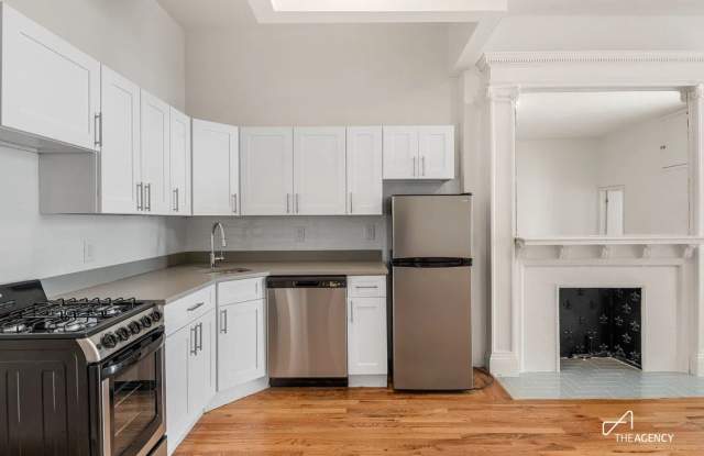 47 West 85th Street Gallery 1