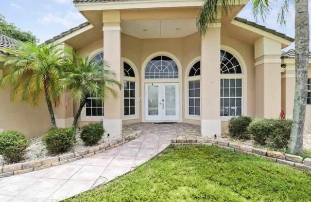 2962 SW Coastal Terrace Gallery 2