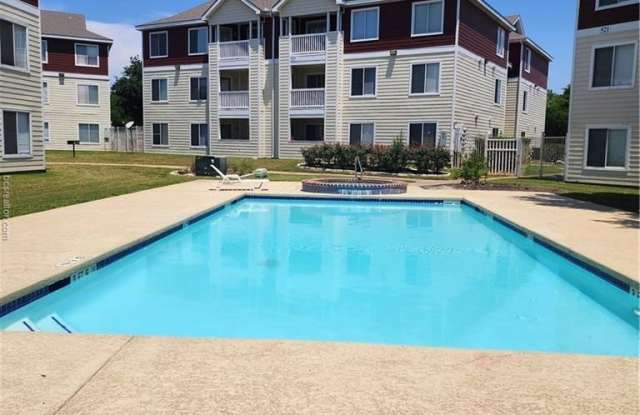 529 Southwest Parkway photos photos