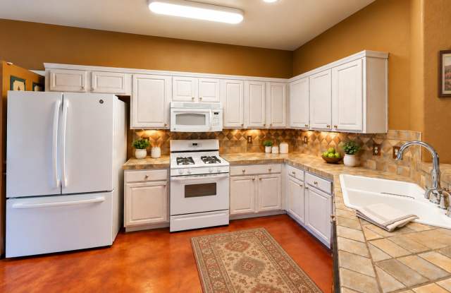 Rancho Viejo Gem 3 Bed 2 Bath 2 Car Garage. Beautiful Patio Gallery 3