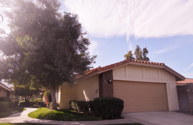 173 Gran - 173 Gran via, Palm Desert, CA 92260