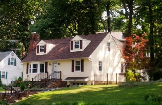 180 West Glen Avenue - 180 West Glen Avenue, Ridgewood, NJ 07450