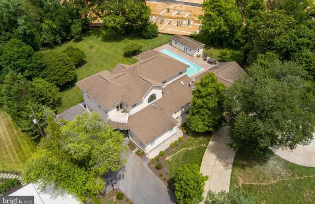 10805 GLEN Road Gallery 3